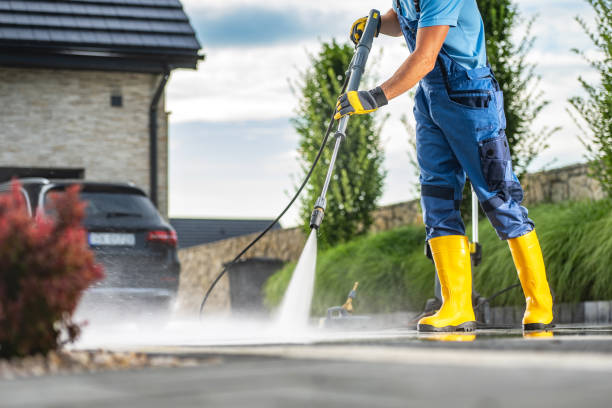 Best Sidewalk and Walkway Pressure Cleaning in Thousand Oaks, CA